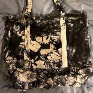 PINK TIE DYE VICTORIA’S SECRET BAG